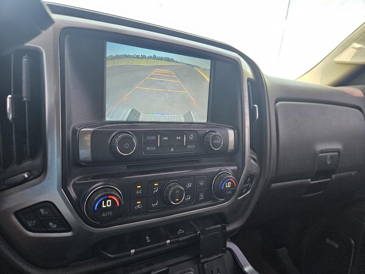 Chevrolet Silverado 1500 4WD Crew Cab 143.5" LTZ w/1LZ 2015