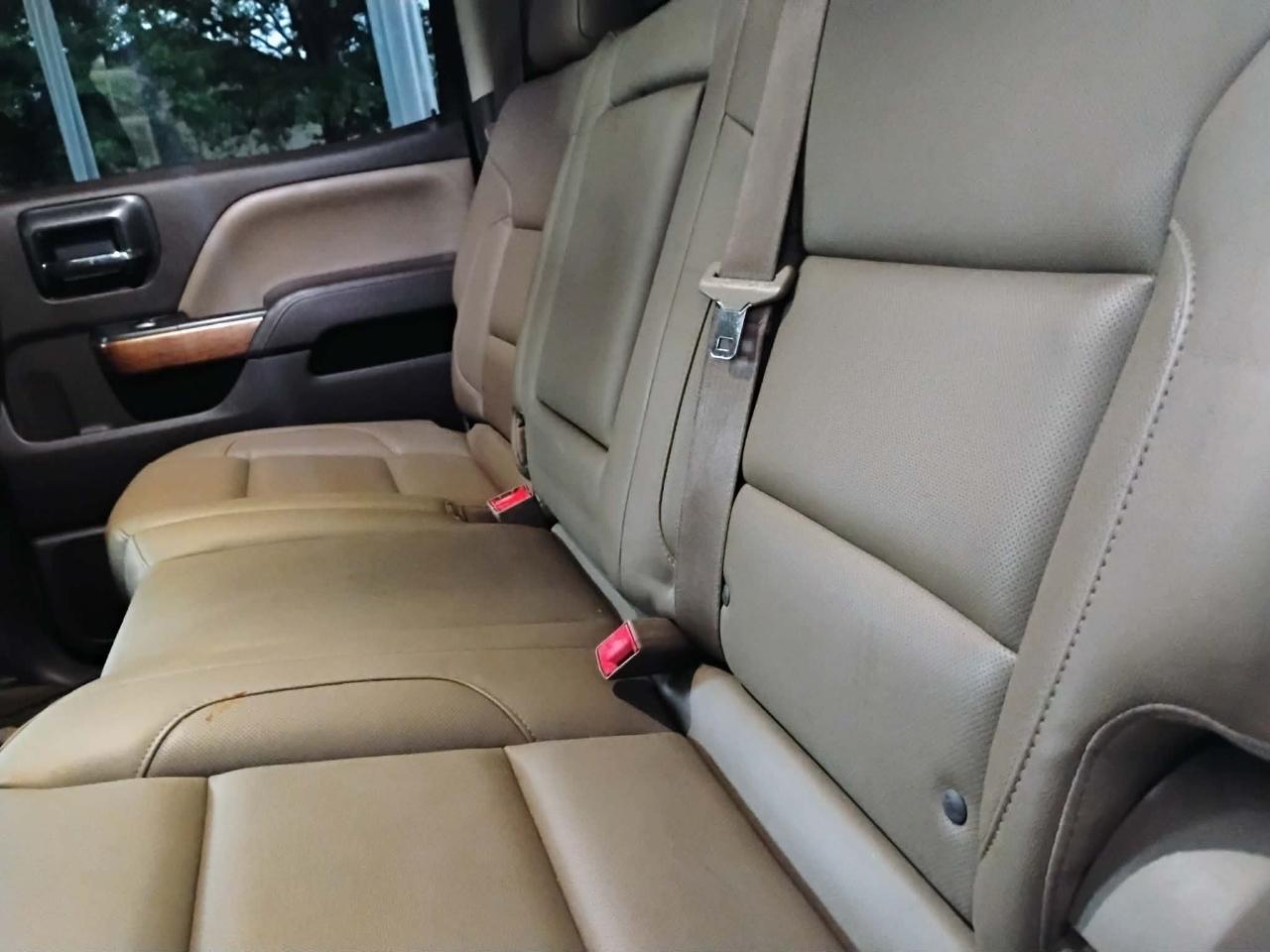 Chevrolet Silverado 1500 4WD Crew Cab 143.5" LTZ w/1LZ 2015