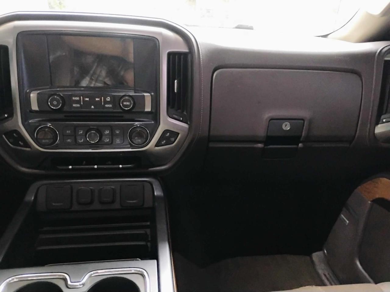 Chevrolet Silverado 1500 4WD Crew Cab 143.5" LTZ w/1LZ 2015