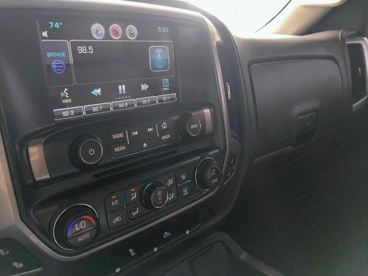 Chevrolet Silverado 1500 4WD Crew Cab 143.5" LTZ w/1LZ 2015