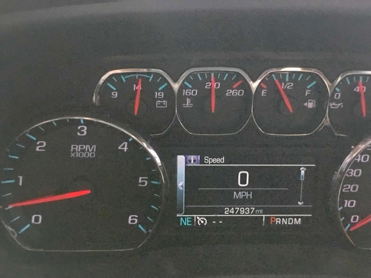 Chevrolet Silverado 1500 4WD Crew Cab 143.5" LTZ w/1LZ 2015