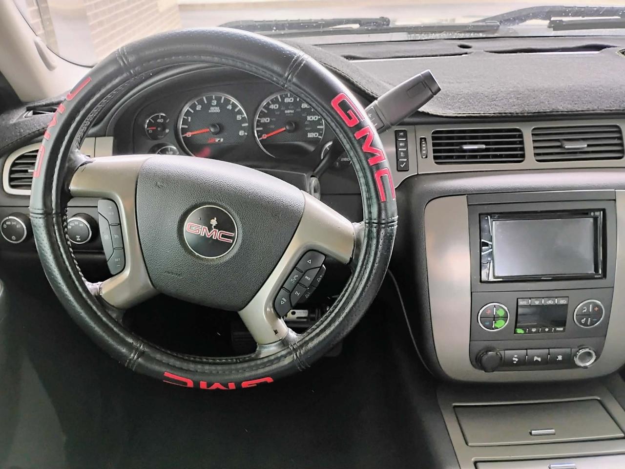 GMC Sierra 1500 4WD Crew Cab 143.5" SLE 2010