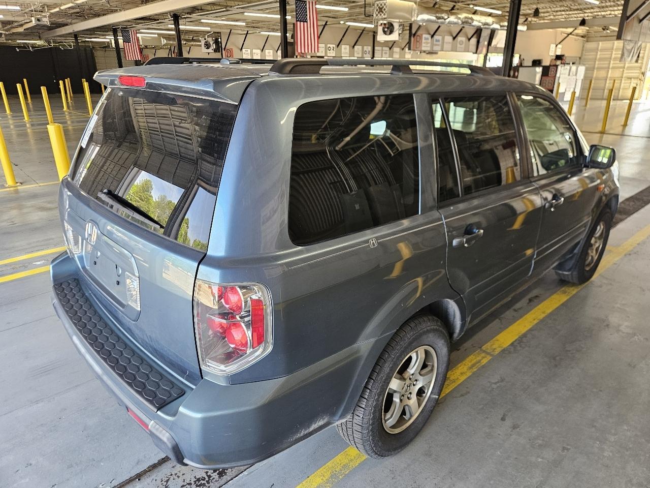 Honda Pilot 2WD EX-L AT with RES 2006