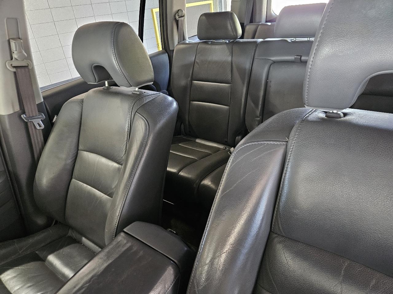 Honda Pilot 2WD EX-L AT with RES 2006