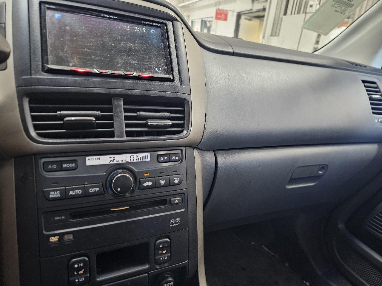 Honda Pilot 2WD EX-L AT with RES 2006