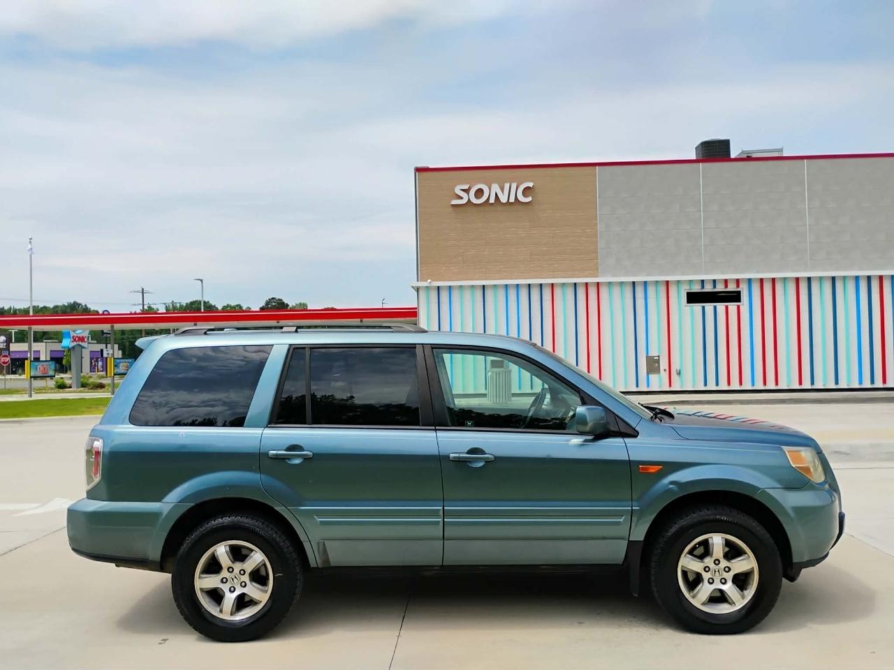 Honda Pilot 2WD EX-L AT with RES 2006