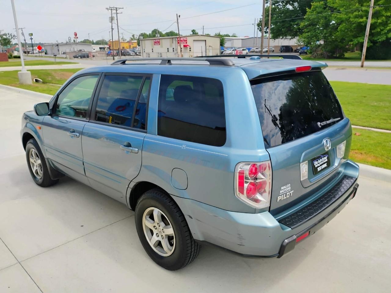 Honda Pilot 2WD EX-L AT with RES 2006