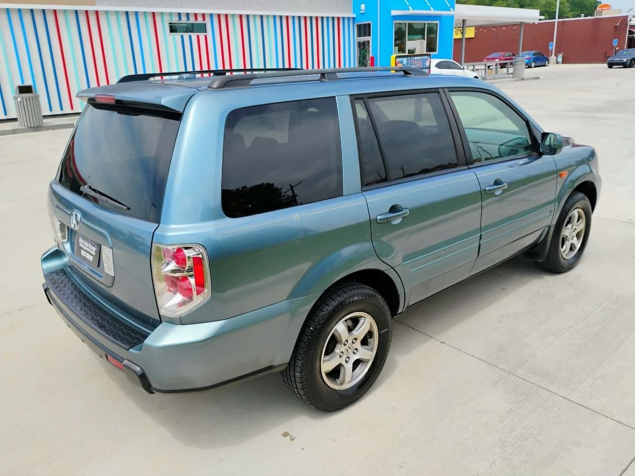 Honda Pilot 2WD EX-L AT with RES 2006