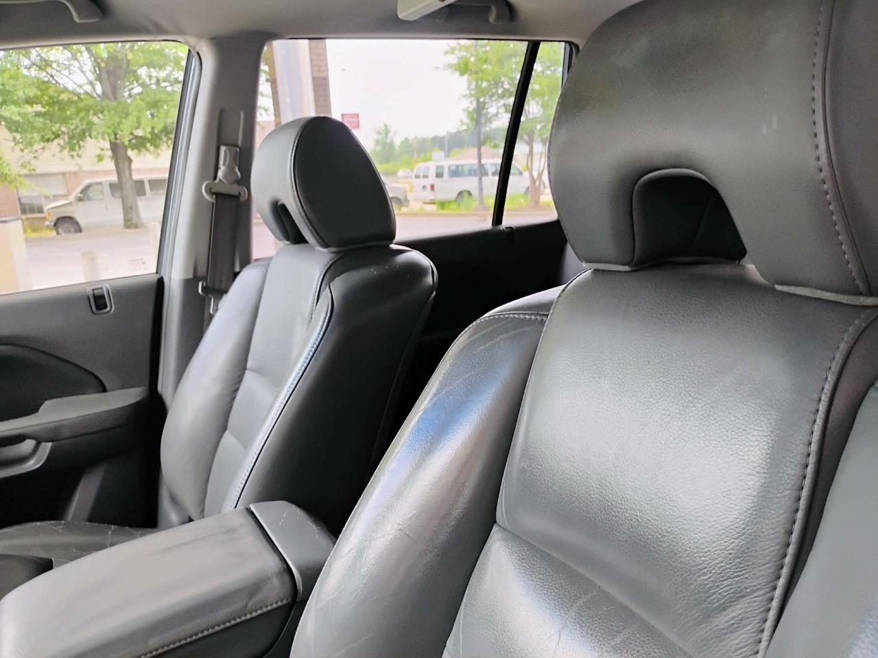 Honda Pilot 2WD EX-L AT with RES 2006