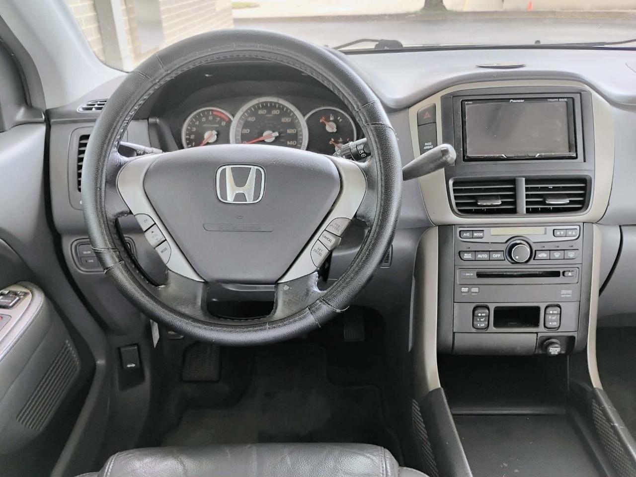 Honda Pilot 2WD EX-L AT with RES 2006