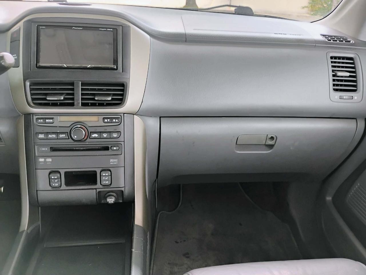 Honda Pilot 2WD EX-L AT with RES 2006