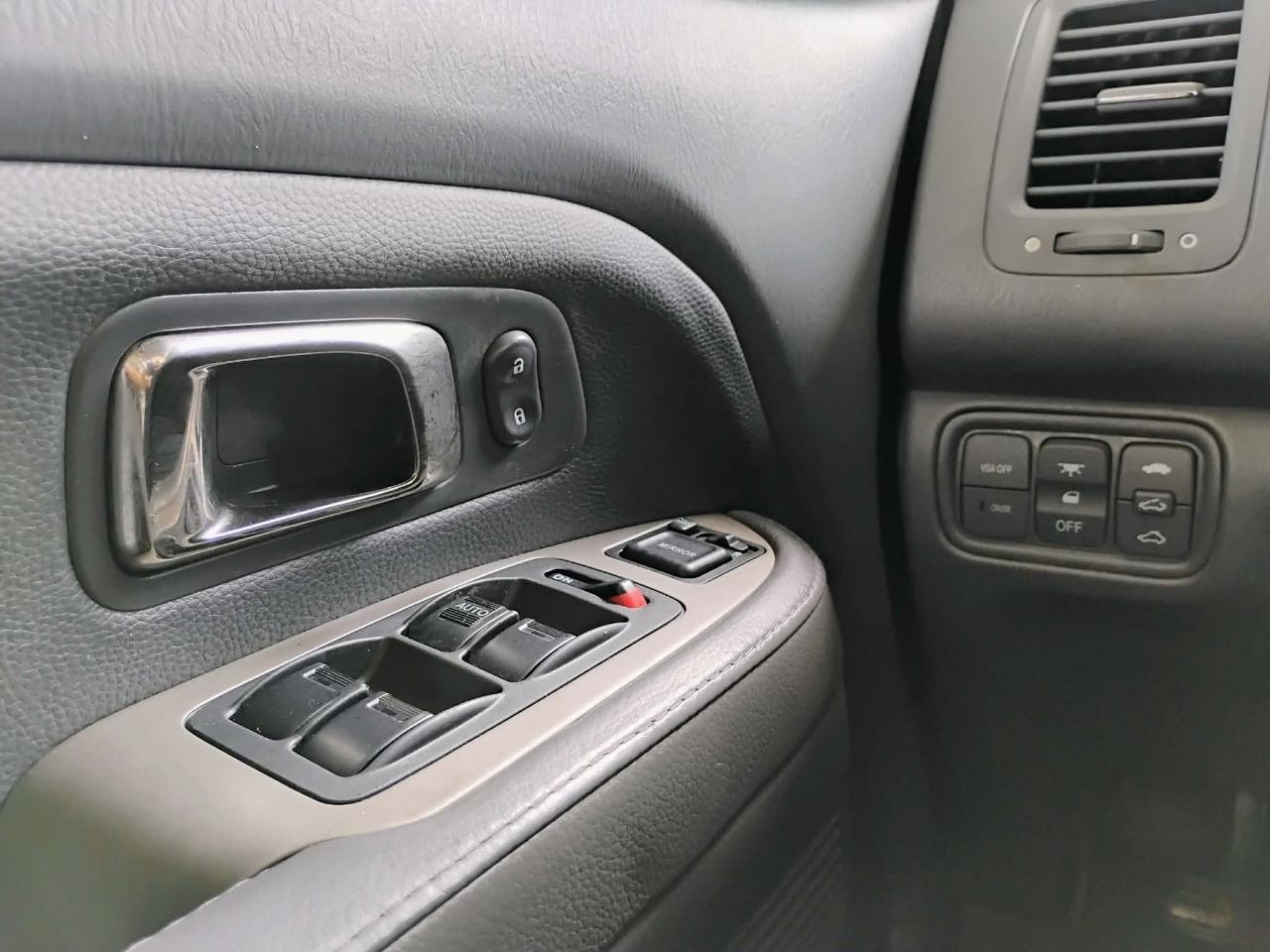 Honda Pilot 2WD EX-L AT with RES 2006