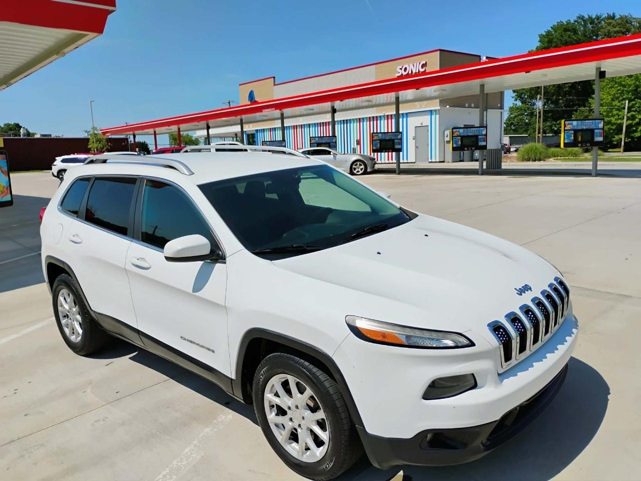 Jeep Cherokee FWD 4dr Latitude 2016