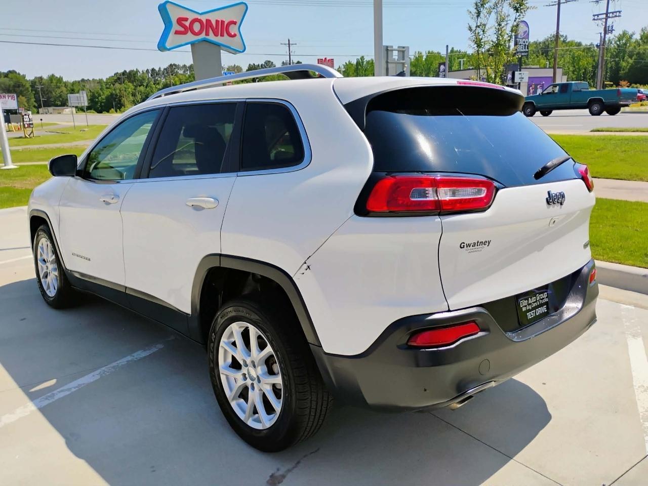 Jeep Cherokee FWD 4dr Latitude 2016