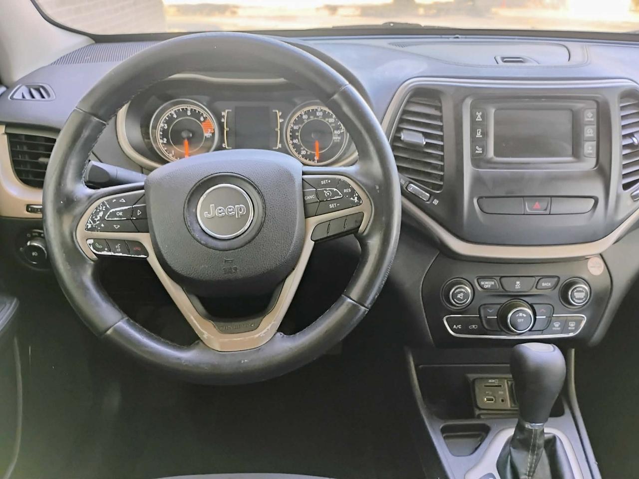Jeep Cherokee FWD 4dr Latitude 2016