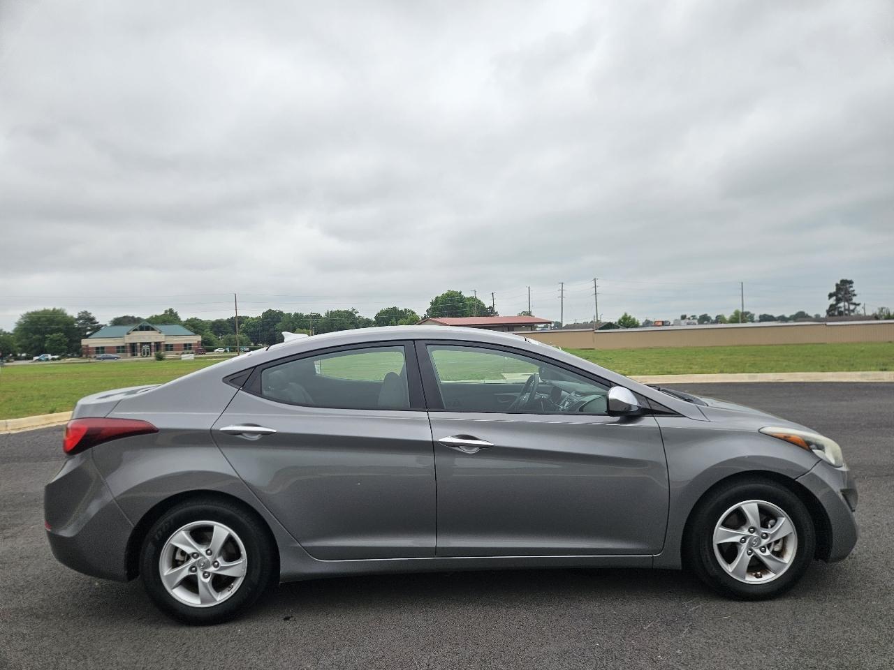 Hyundai Elantra 4dr Sdn Auto SE (Alabama Plant) 2014