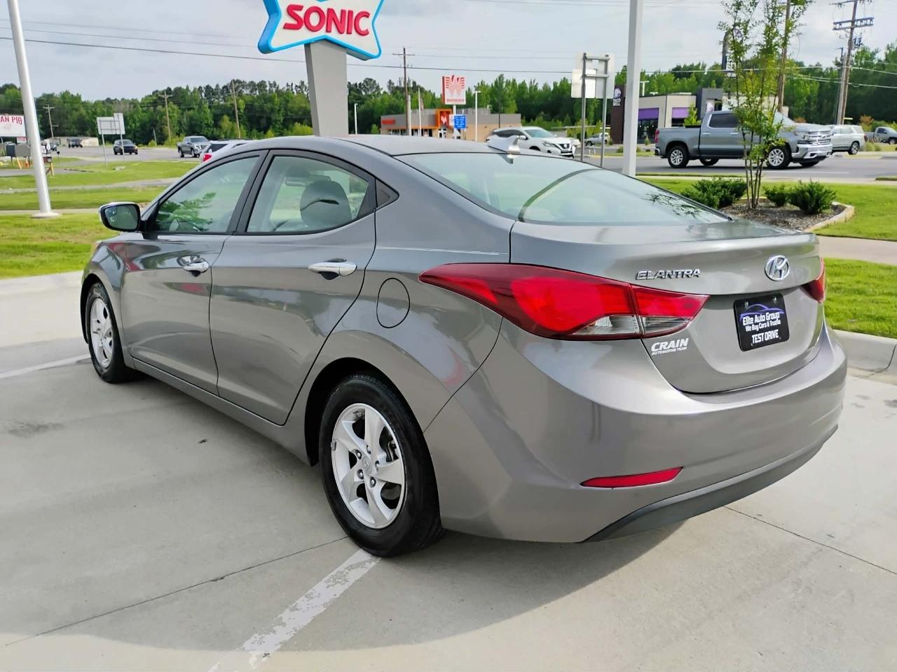 Hyundai Elantra 4dr Sdn Auto SE (Alabama Plant) 2014
