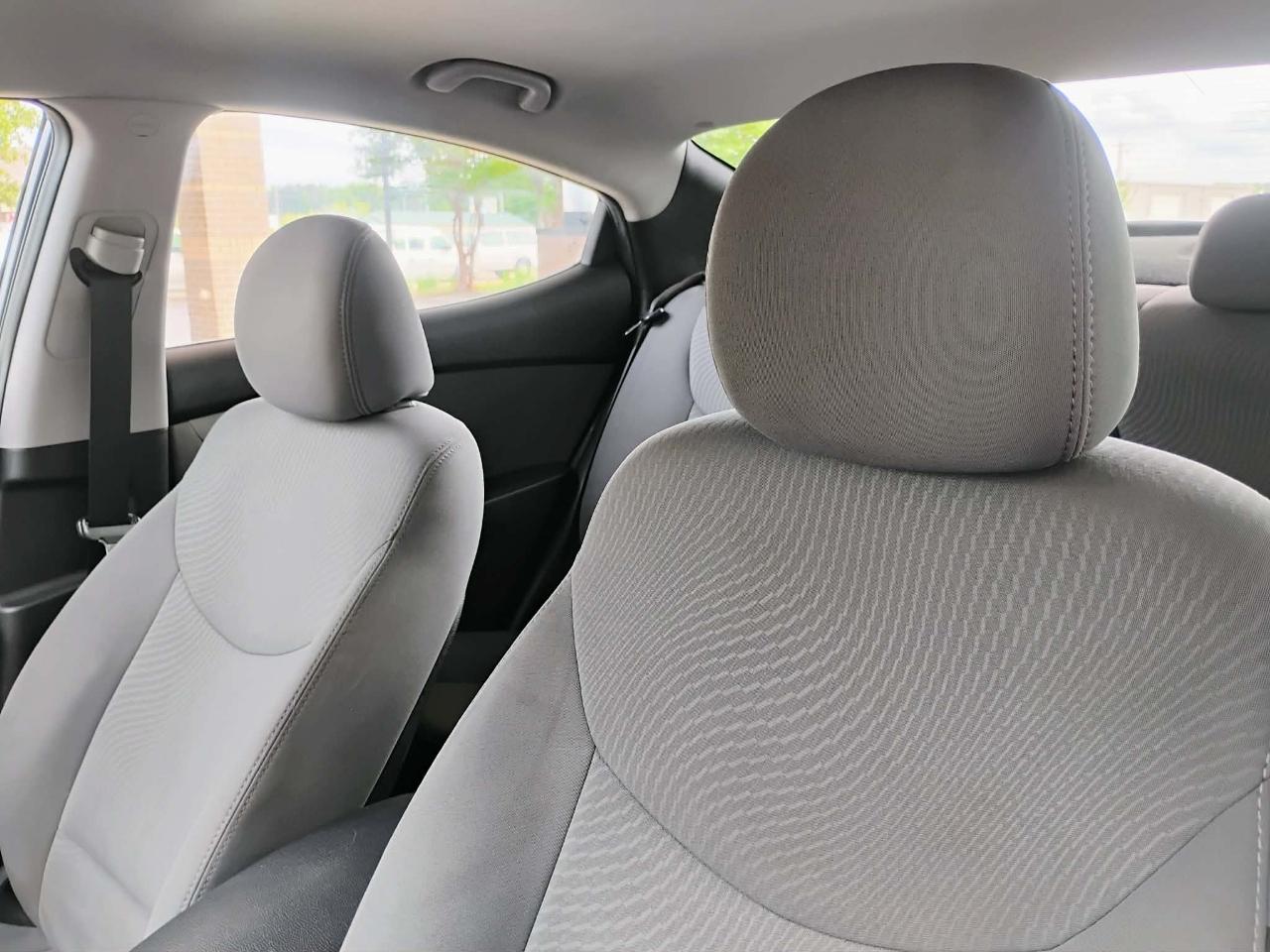 Hyundai Elantra 4dr Sdn Auto SE (Alabama Plant) 2014