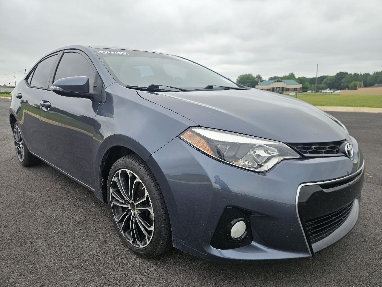 Toyota Corolla 4dr Sdn CVT LE Premium (Natl) 2014