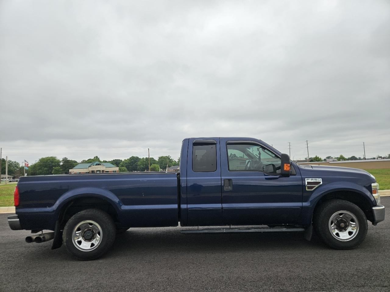 Ford Super Duty F-250 SRW 2WD SuperCab 142" Lariat 2009