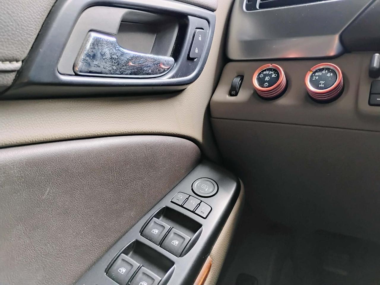 Chevrolet Tahoe 4WD 4dr LTZ 2015