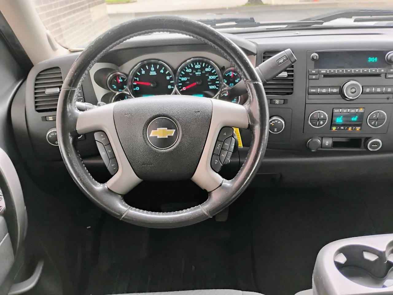Chevrolet Silverado 1500 LT Z71 Crew Cab 4WD 2012