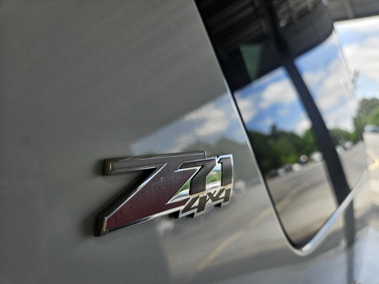 Chevrolet Tahoe Z71 4D SUV 4WD 2010