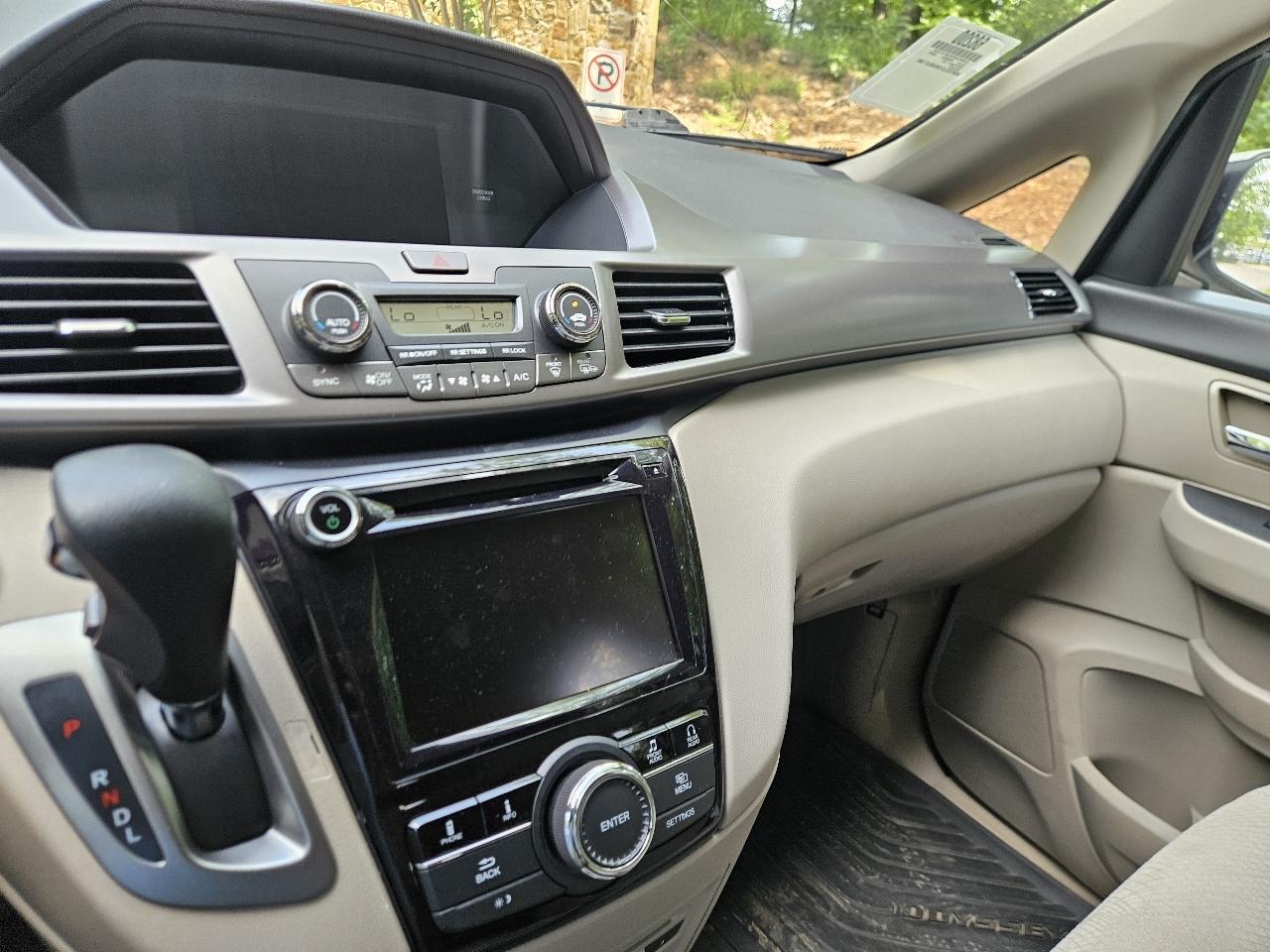 Honda Odyssey 5dr SE 2016