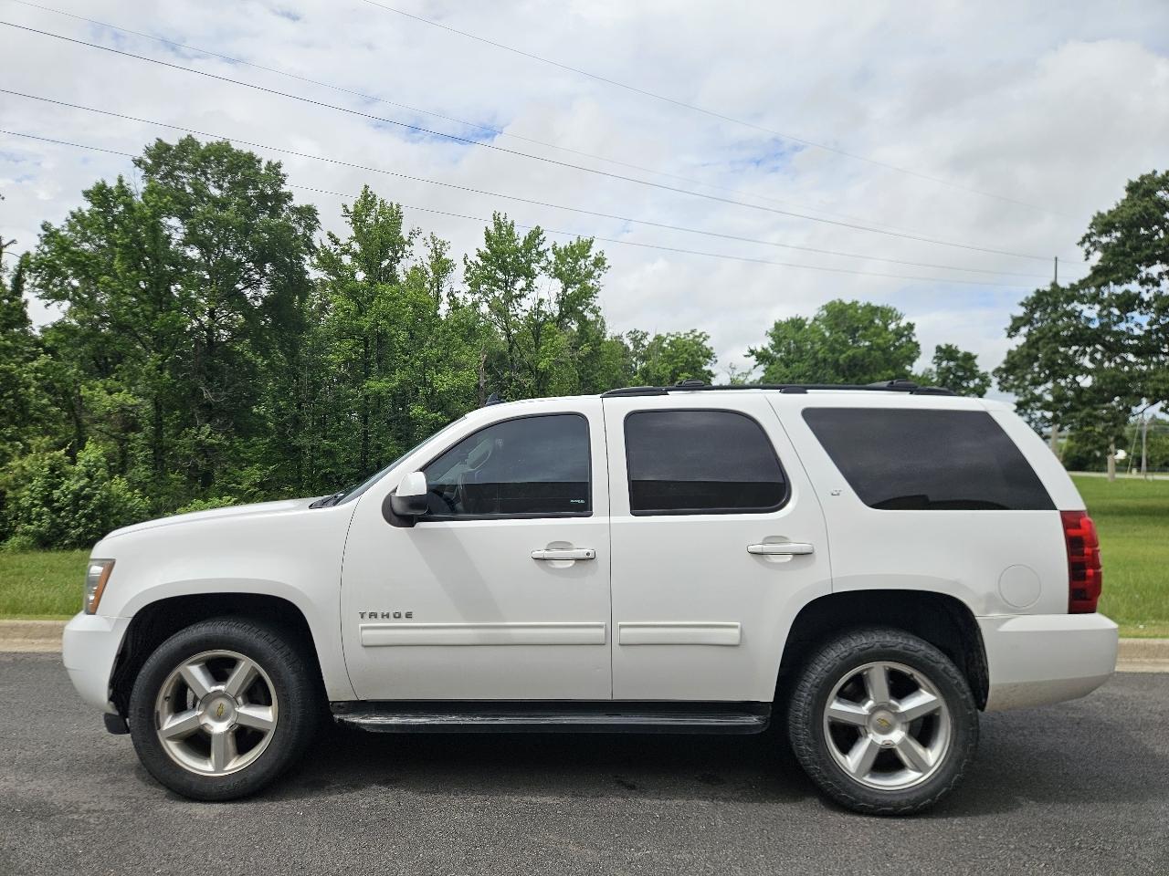 Chevrolet Tahoe 4WD 4dr LT 2014