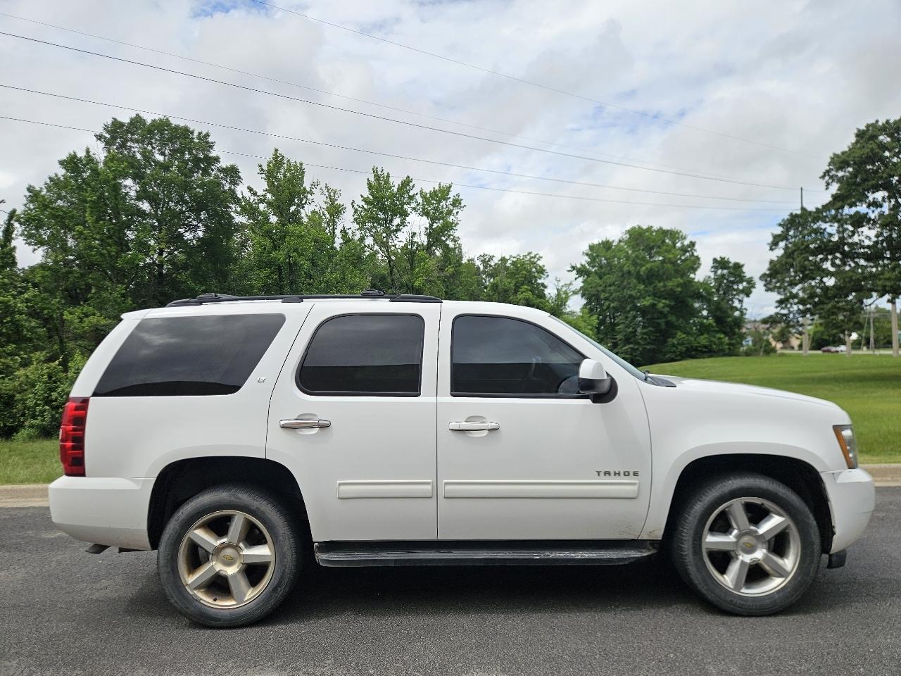 Chevrolet Tahoe 4WD 4dr LT 2014