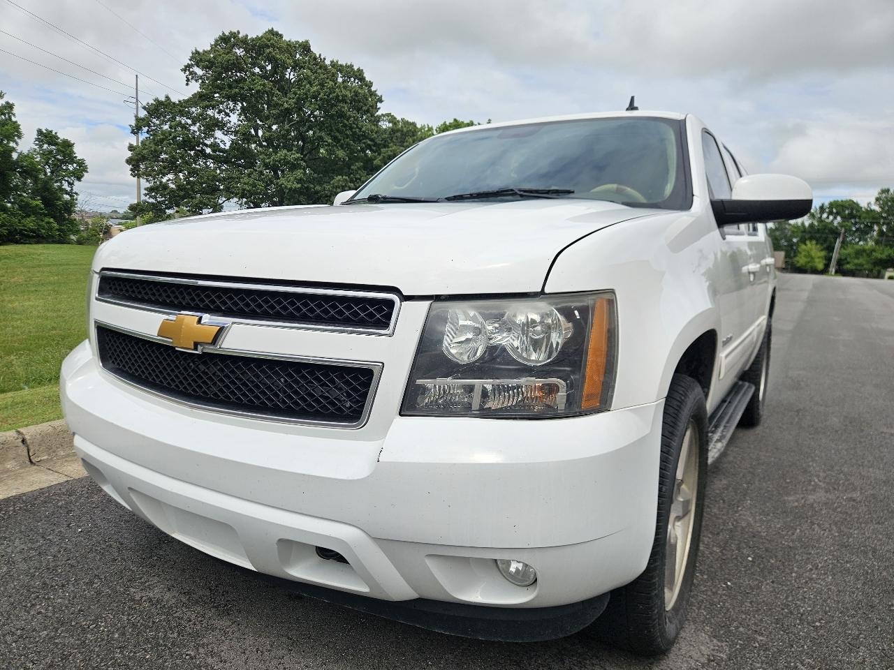 Chevrolet Tahoe 4WD 4dr LT 2014