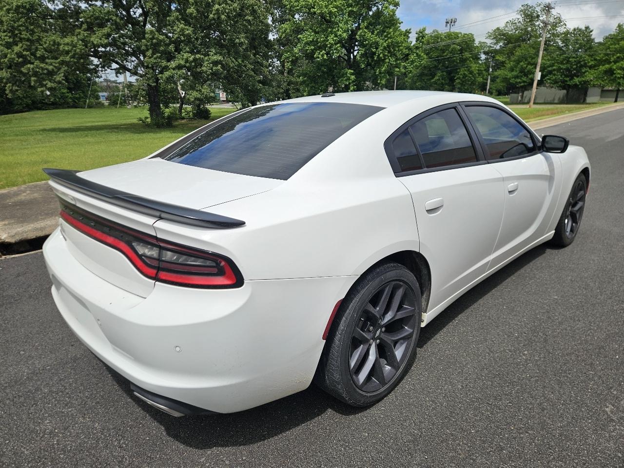 Dodge Charger SXT RWD 2020