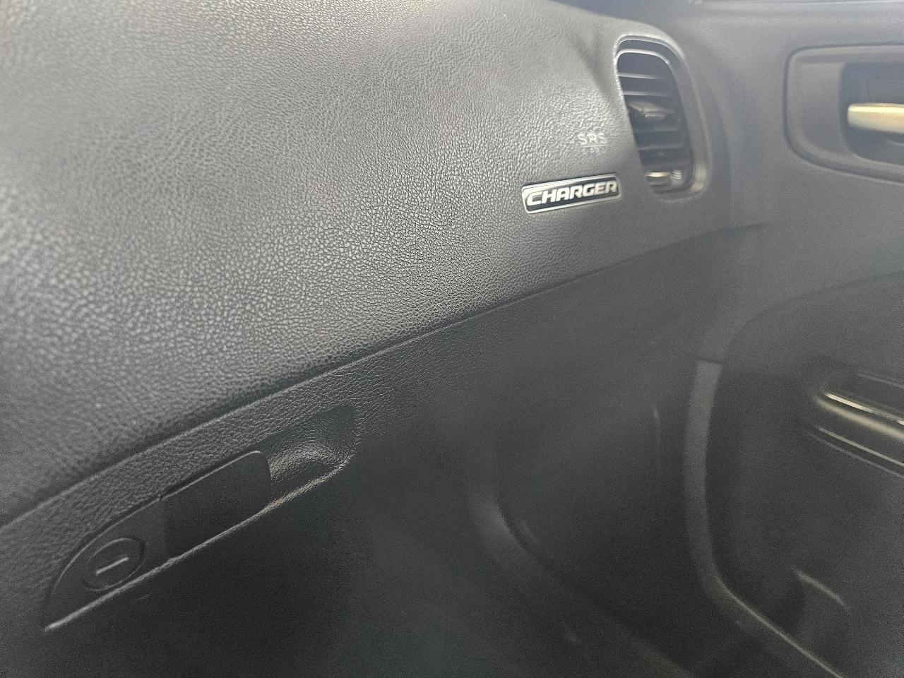 Dodge Charger SXT RWD 2020