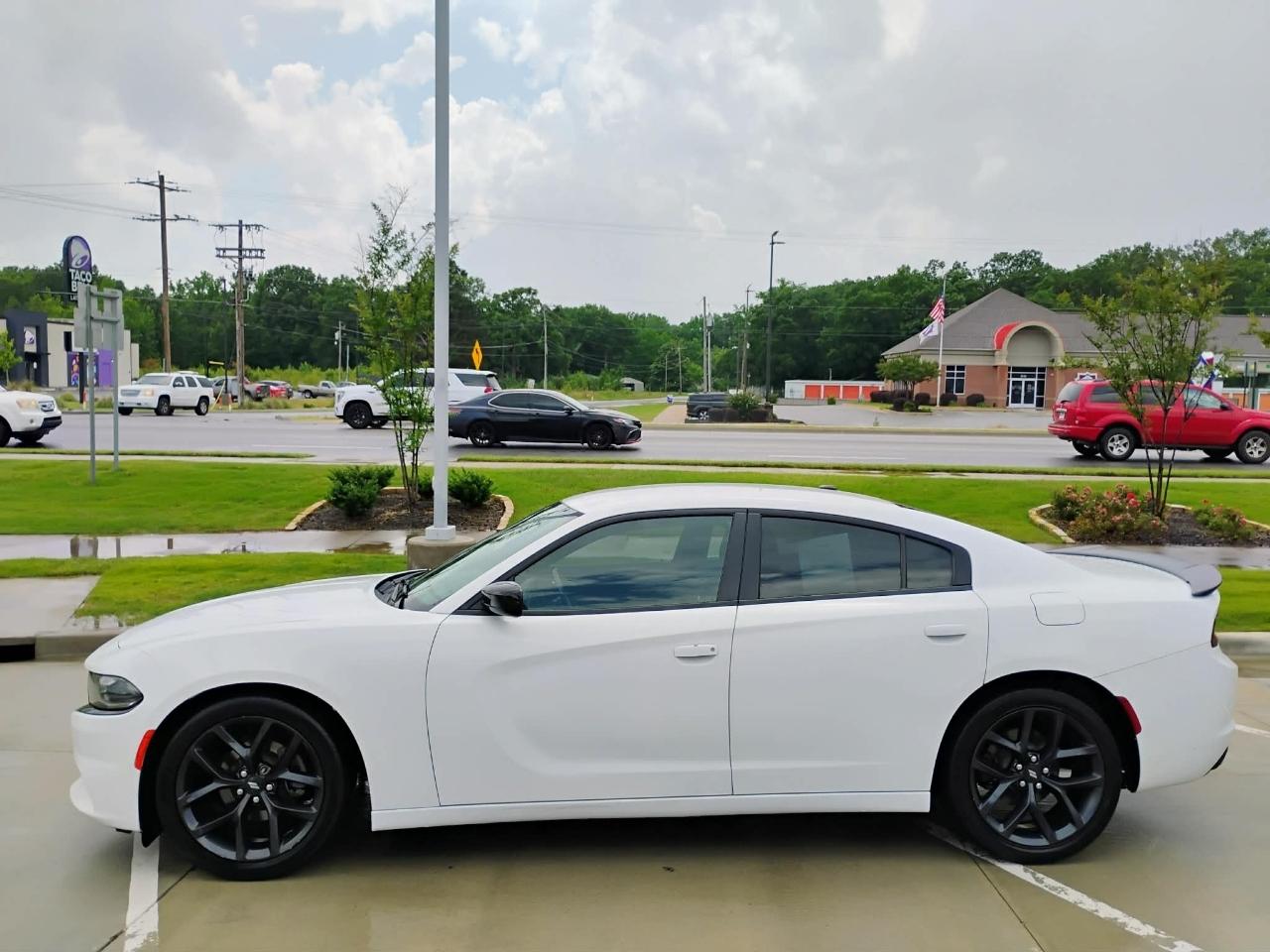 Dodge Charger SXT RWD 2020