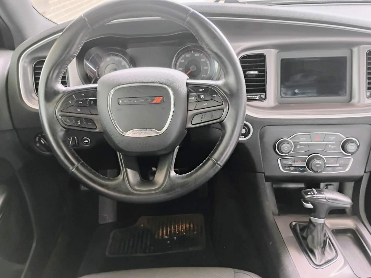 Dodge Charger SXT RWD 2020