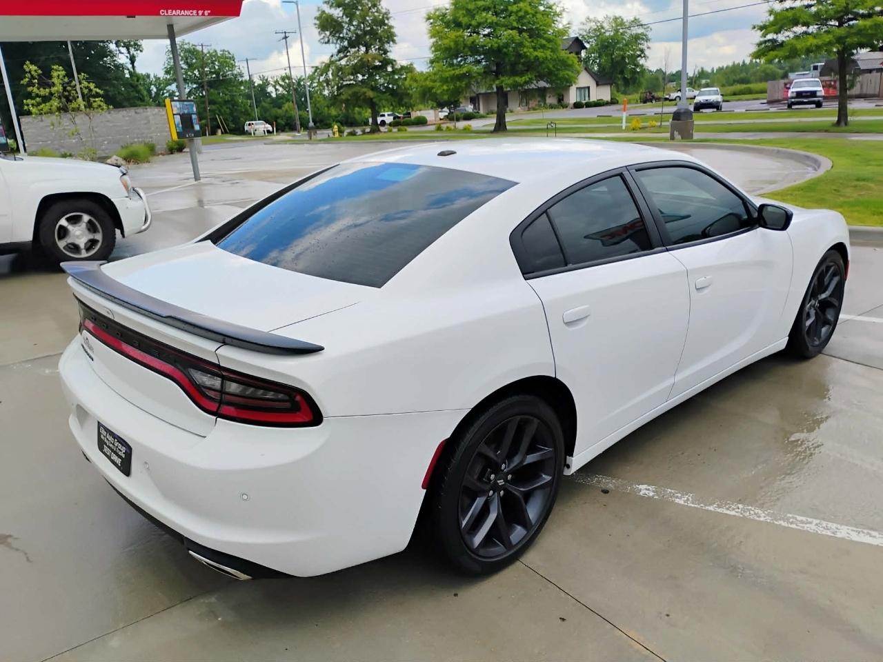 Dodge Charger SXT RWD 2020