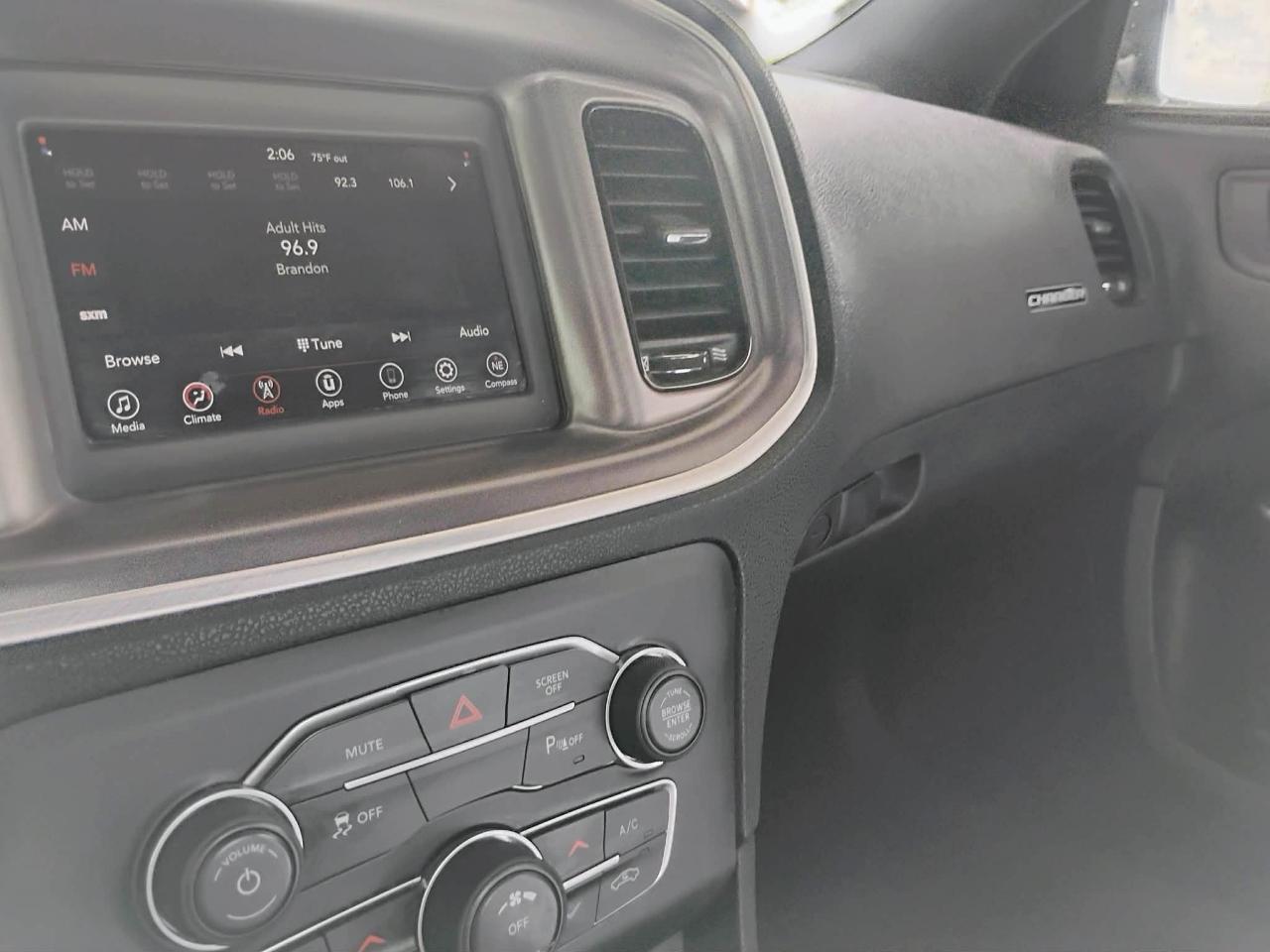 Dodge Charger SXT RWD 2020