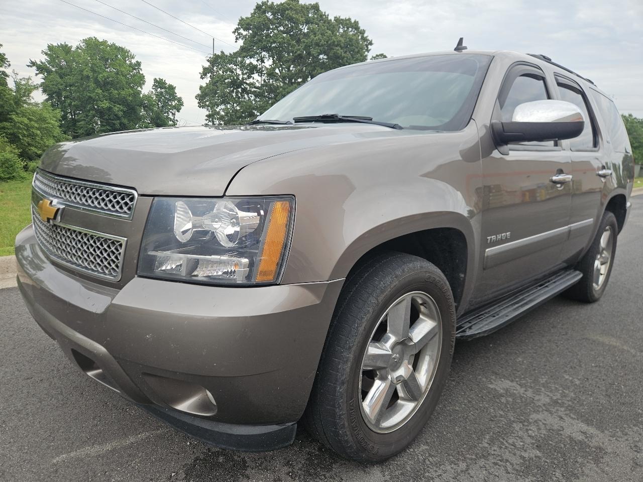 Chevrolet Tahoe 2WD 4dr 1500 LTZ 2012