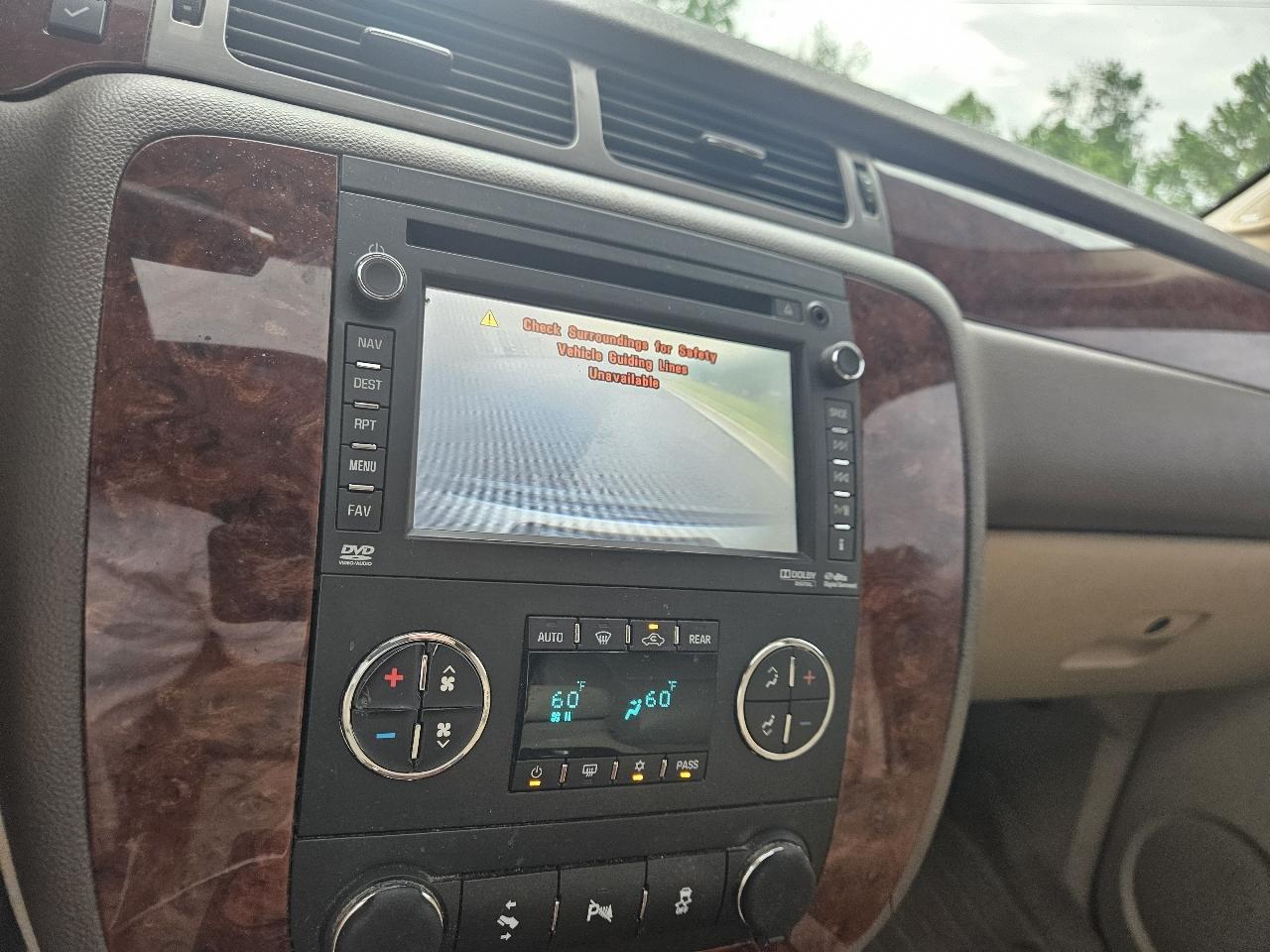 Chevrolet Tahoe 2WD 4dr 1500 LTZ 2012