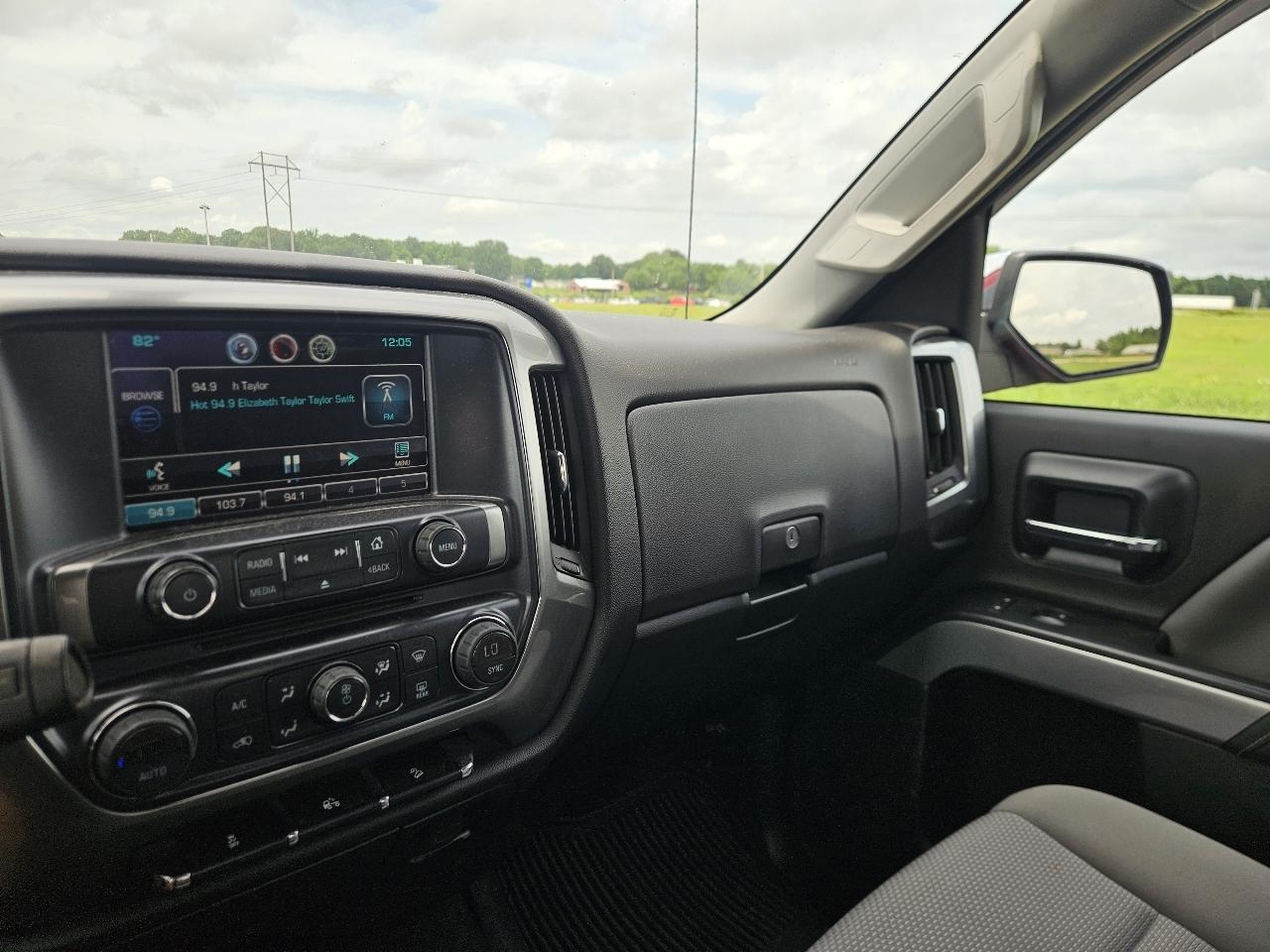 Chevrolet Silverado 1500 4WD Double Cab 143.5" LT w/2LT 2014