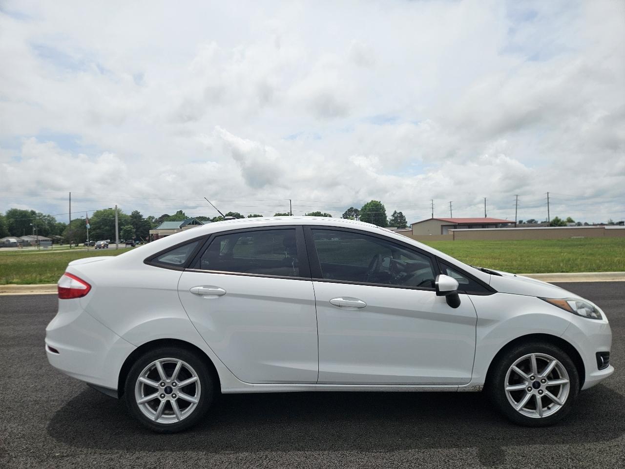Ford Fiesta SE Sedan 2019