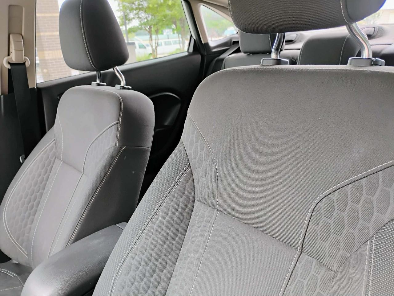 Ford Fiesta SE Sedan 2019