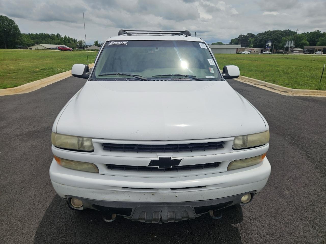 Chevrolet Tahoe 4dr 1500 4WD Z71 2002