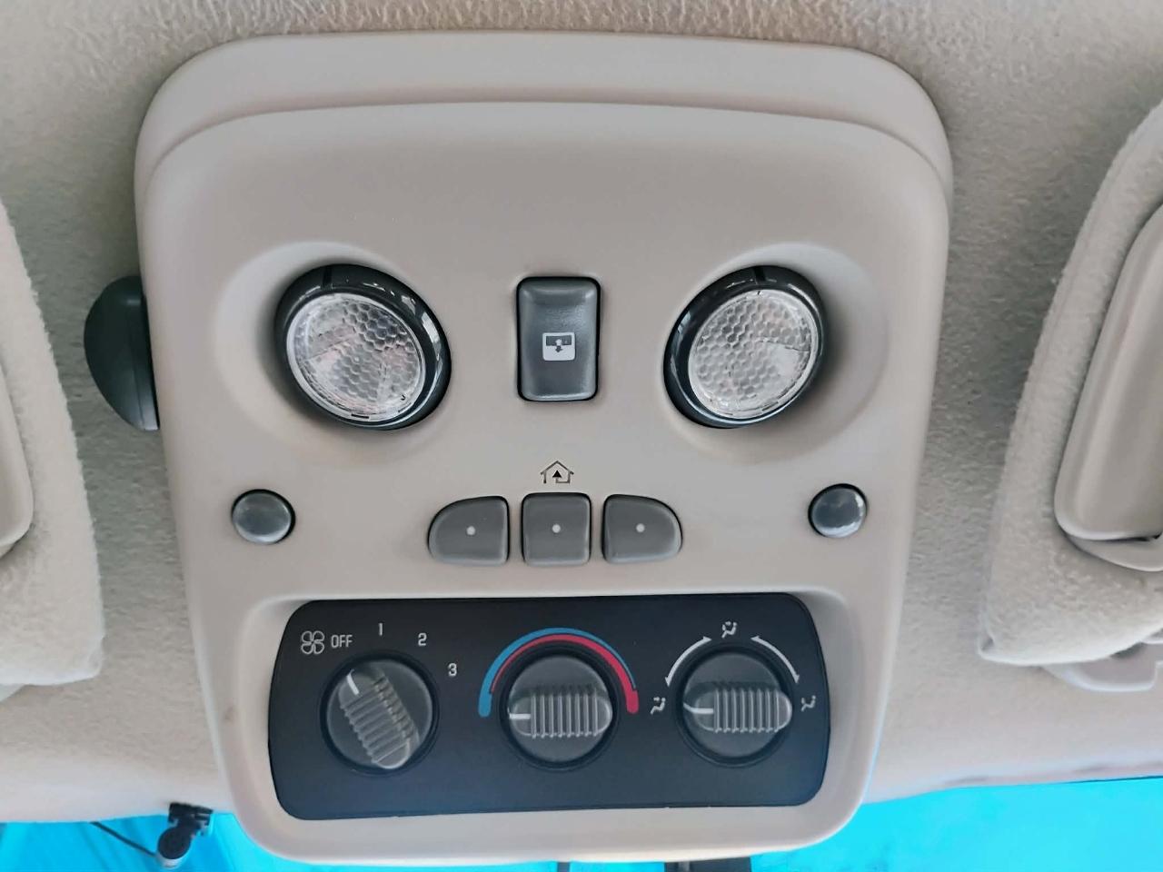 Chevrolet Tahoe 4dr 1500 4WD Z71 2002
