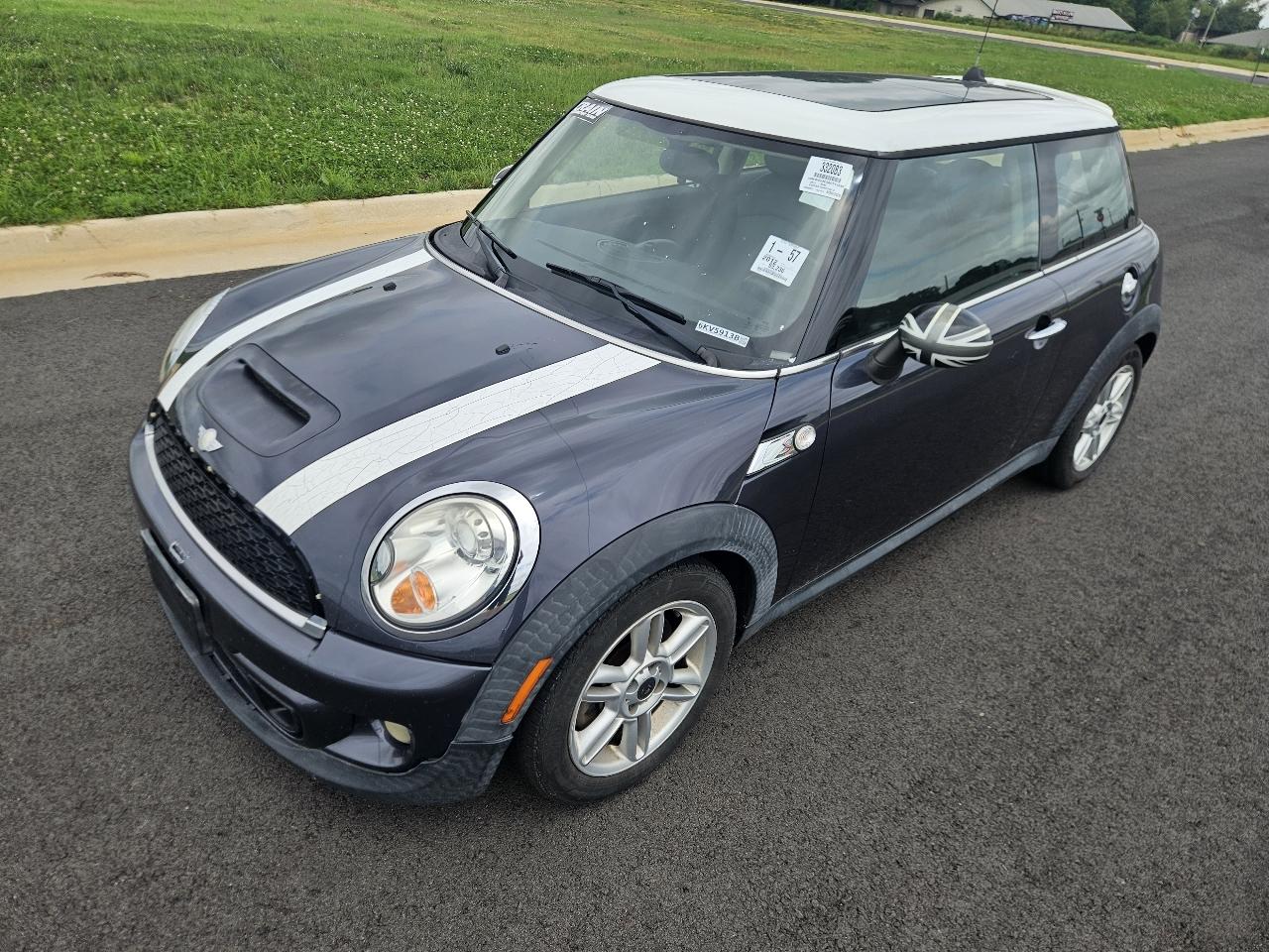 MINI Cooper Hardtop 2dr Cpe S 2012