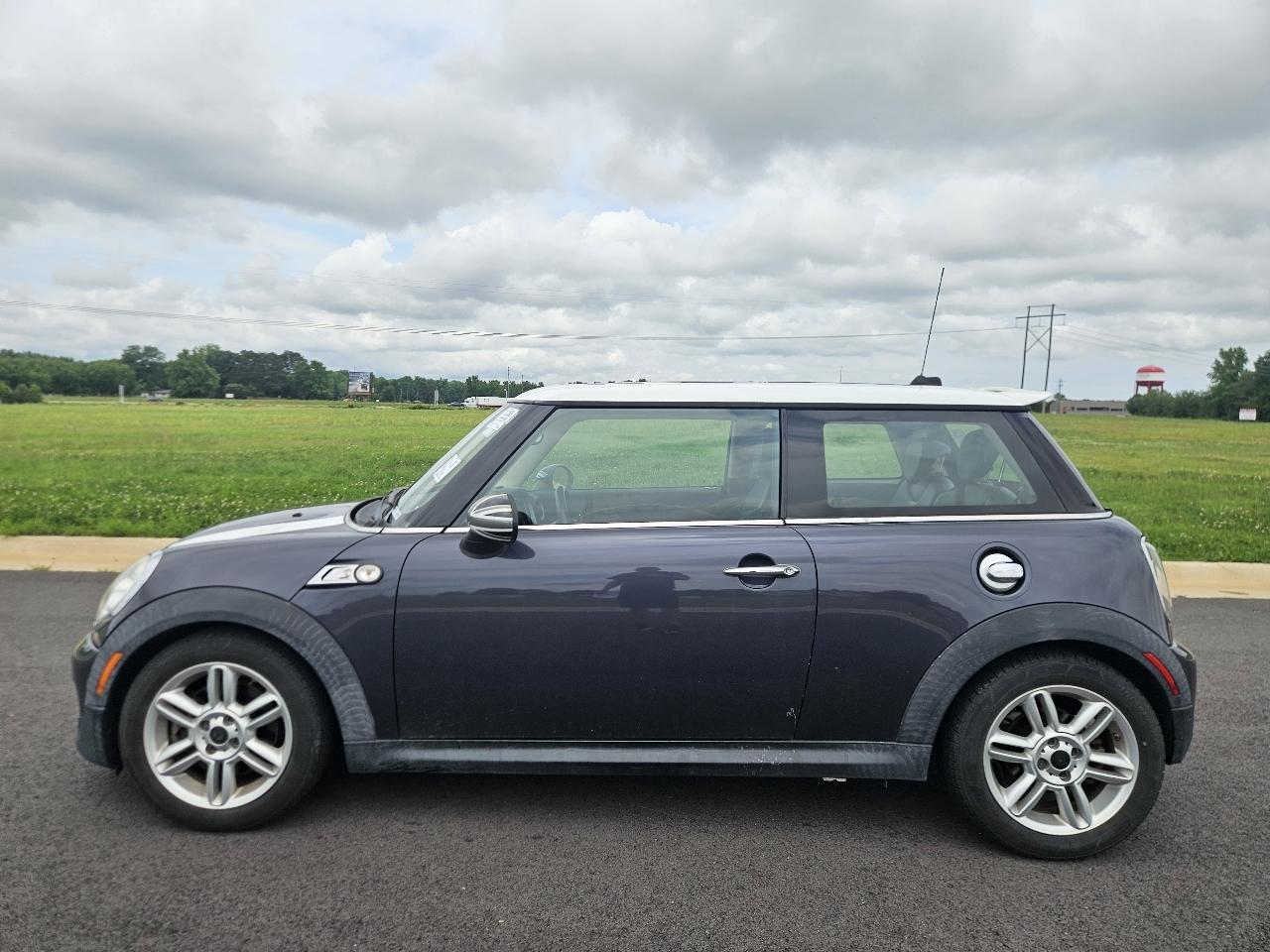 MINI Cooper Hardtop 2dr Cpe S 2012