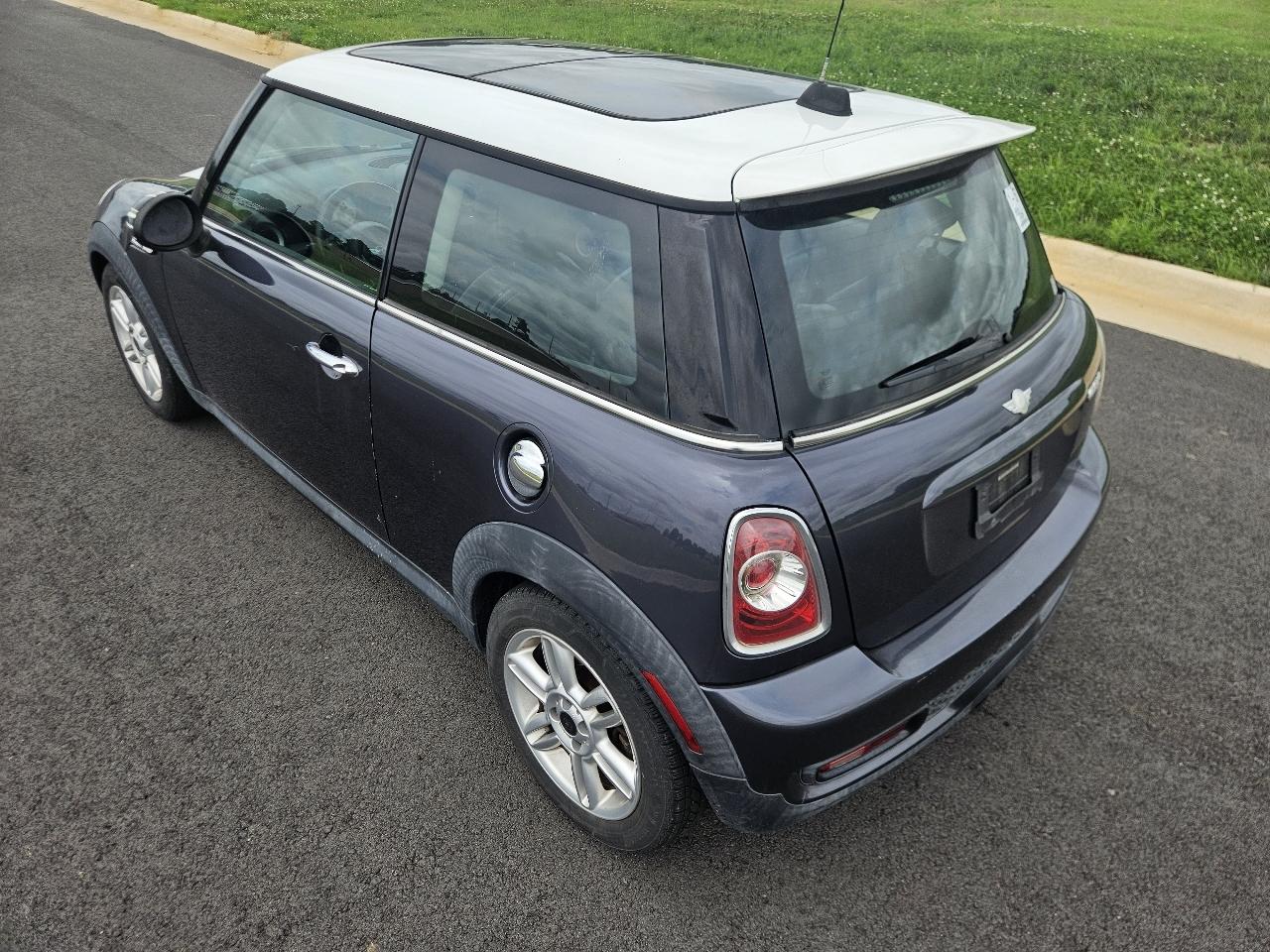 MINI Cooper Hardtop 2dr Cpe S 2012