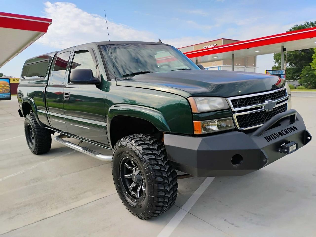 2006 Chevrolet Silverado 1500 1LT Double Cab 4WD