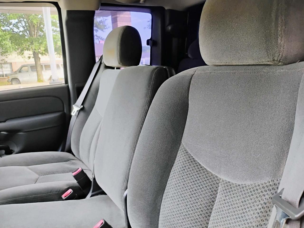 Chevrolet Silverado 1500 1LT Double Cab 4WD 2006