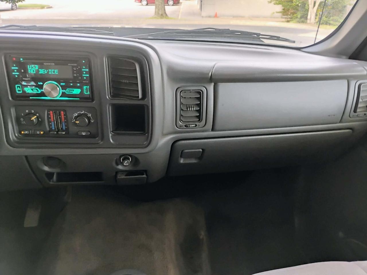 Chevrolet Silverado 1500 1LT Double Cab 4WD 2006